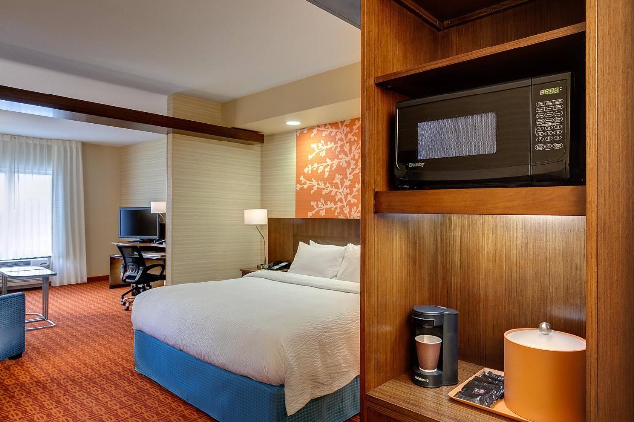 Fairfield Inn & Suites Lincoln Crete Bagian luar foto