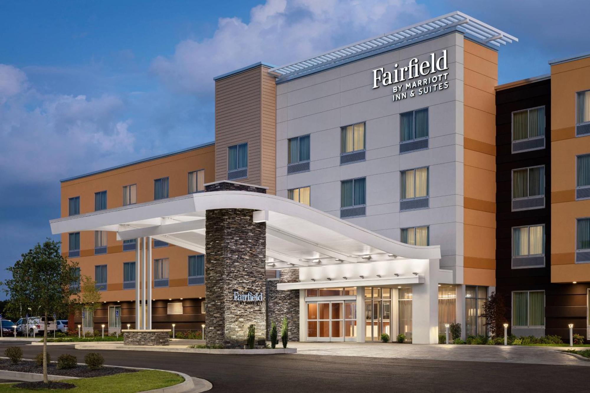 Fairfield Inn & Suites Lincoln Crete Bagian luar foto